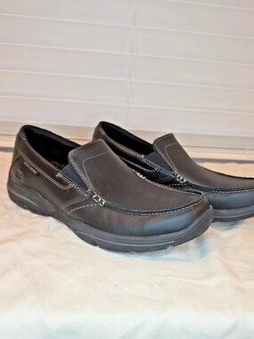 Skechers Mens 8 Black Leather Relaxed Fit Air Cooled Memory Foam Slip On Loafers
